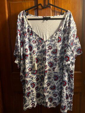 Lightweight Floral Blouse